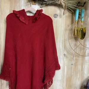 LITTLE RED RIDING HOOD PONCHO